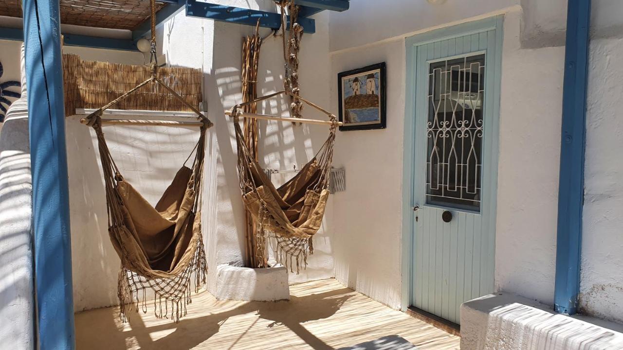 Golden Beach, Little Troll House 3 Chrisi Akti (Paros) Exterior foto