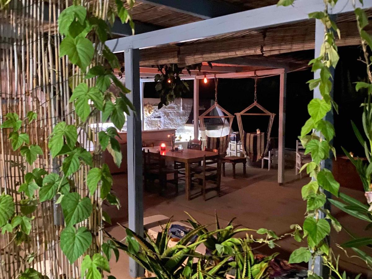 Golden Beach, Little Troll House 3 Chrisi Akti (Paros) Exterior foto