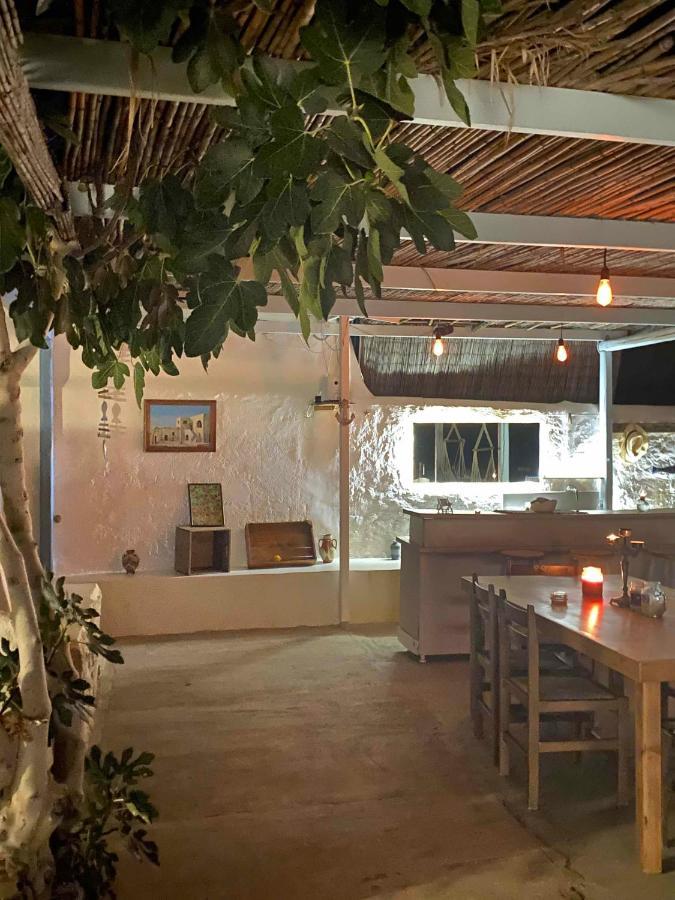 Golden Beach, Little Troll House 3 Chrisi Akti (Paros) Exterior foto